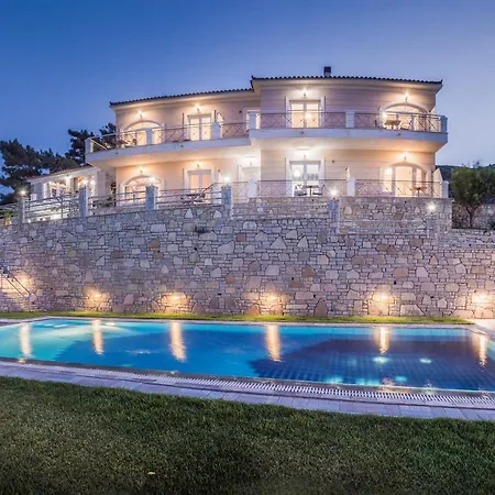 Penny Luxury Appartement Kokkari